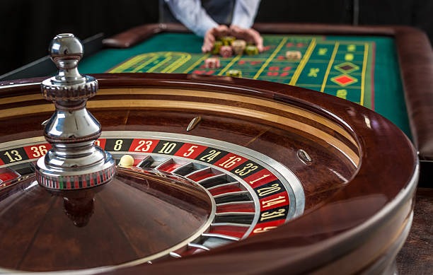 Baccarat hand comparison display on halo138 live table